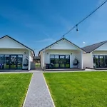 Morskie Zacisze- Holiday home Bobolin